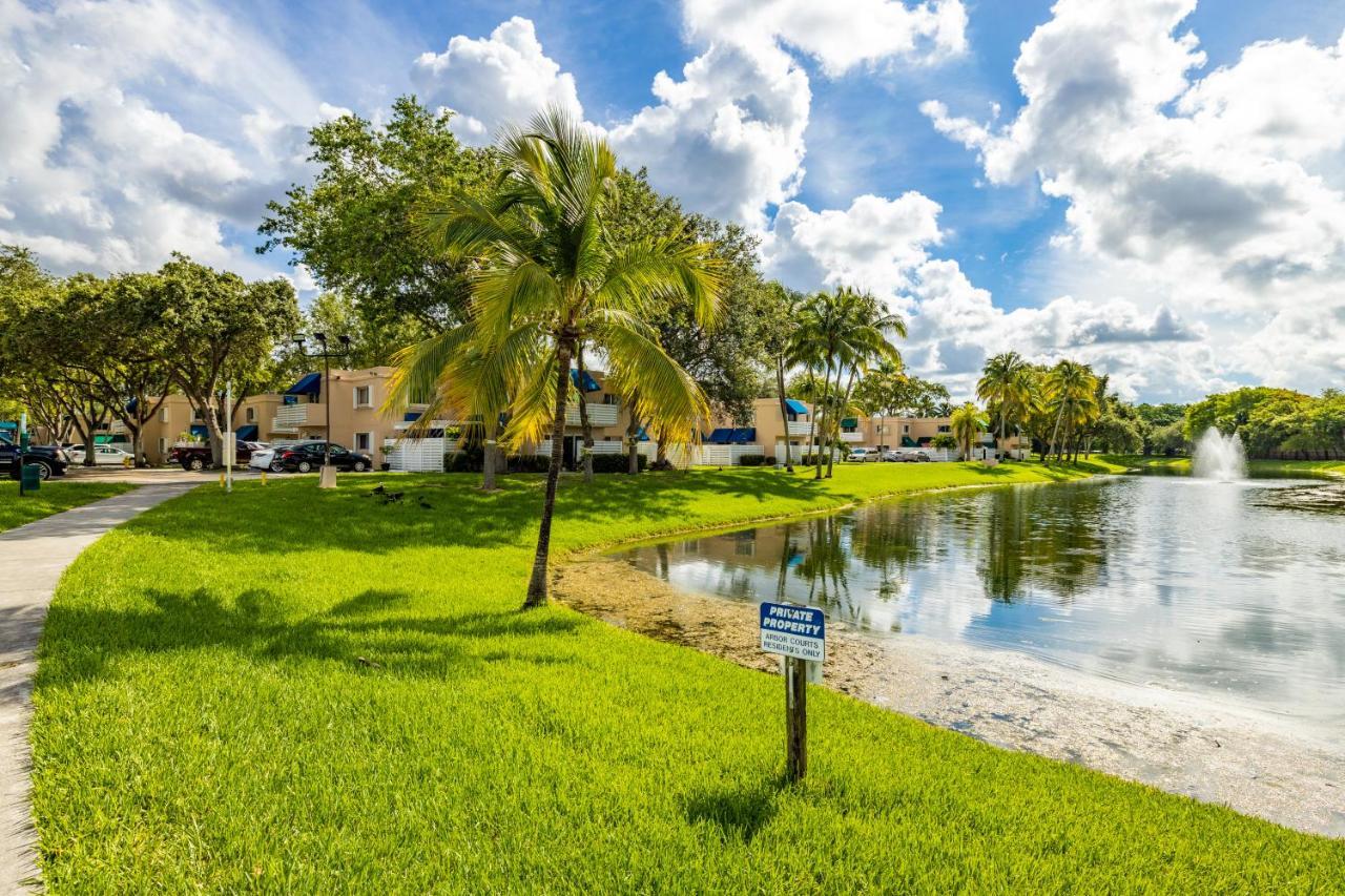 Luxurious And Cozy Townhouse 3 Bedrooms 2.5 Bath Miami Kültér fotó